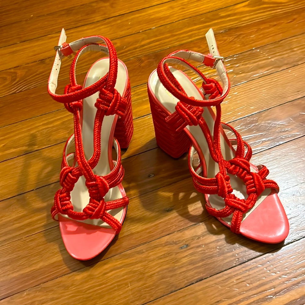 Brand new CAbi Heels